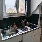 Apartment Exigehome-studio A 5 Minutes Du Centre De Versailles-1er Etage