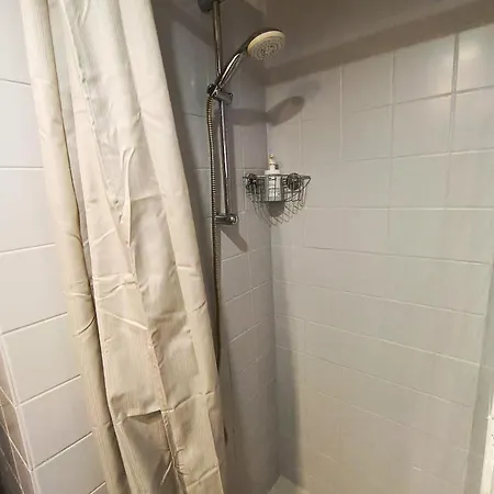 Exigehome-studio A 5 Minutes Du Centre De Versailles-1er Etage * Versailles